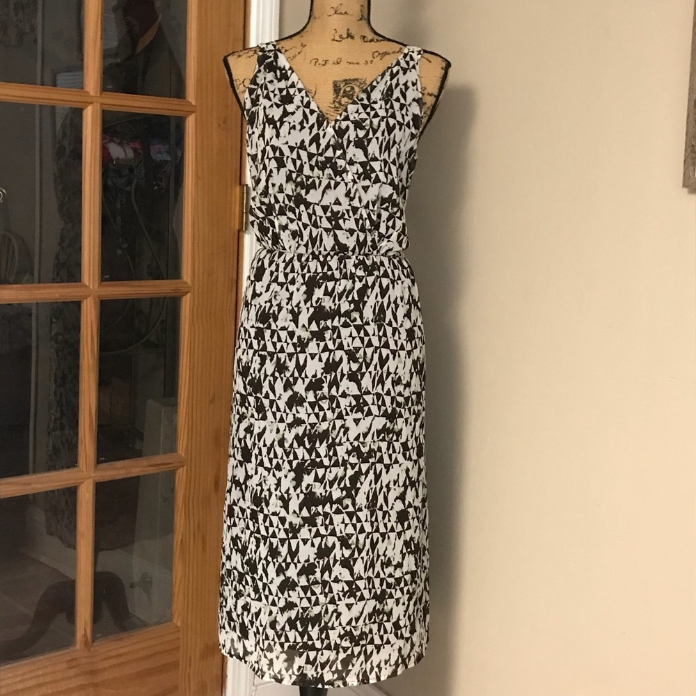 Avenue Sleeveless Dress